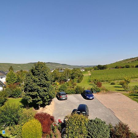 Weingut Gehlen-Cornelius Hotel Браунеберг Екстериор снимка