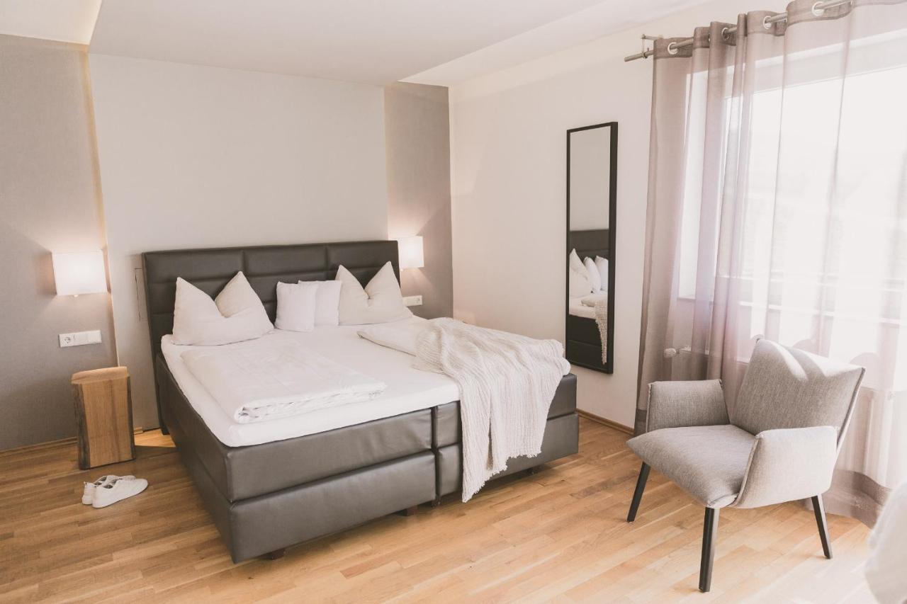 Weingut Gehlen-Cornelius Hotel Браунеберг Екстериор снимка